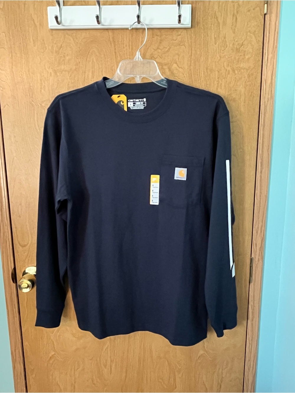 Carhartt Navy Long-Sleeve Loose Fit Pocket Tee / Carhartt Logo Size Small NWT